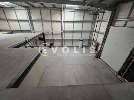 Photo 2 – location Entrepôts / activités	BREUILLET (91650)