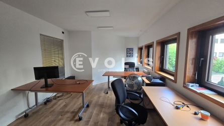 Photo 7 – location bureaux	LE KREMLIN BICETRE (94270)