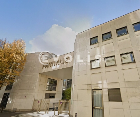 Photo 1 – location bureaux	LE KREMLIN BICETRE (94270)