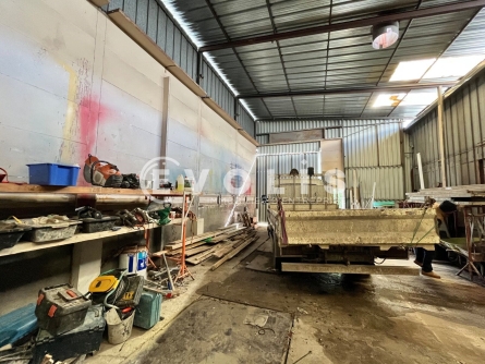 Photo 9 – location Entrepôts / activités	EYSINES (33320)