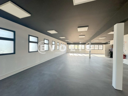 Photo 3 – vente bureaux	TRESSES (33370)