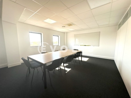 Photo 3 – location bureaux	TRESSES (33370)