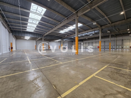 Photo 2 – location Entrepôts / activités	FLEURY MEROGIS (91700)