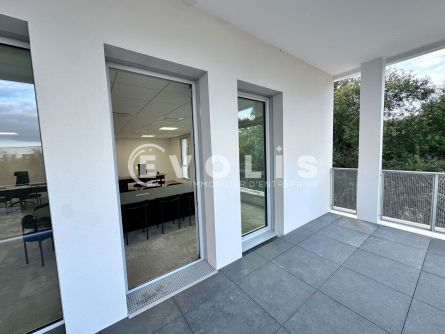 Photo 5 – vente bureaux	SERRIS (77700)