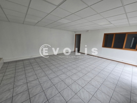 Photo 4 – location Entrepôts / activités	BOISSY SOUS SAINT YON (91790)