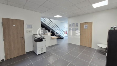 Photo 9 – location Entrepôts / activités	BAILLY ROMAINVILLIERS (77700)