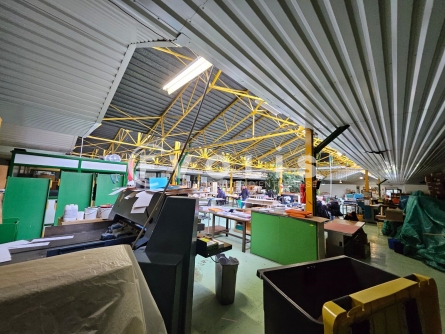 Photo 6 – location Entrepôts / activités	BAGNEUX (92220)