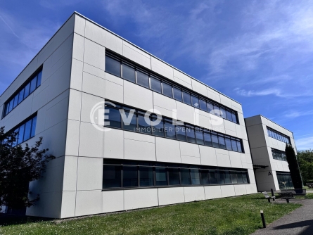 Photo 1 – location bureaux	SAINT PRIEST (69800)