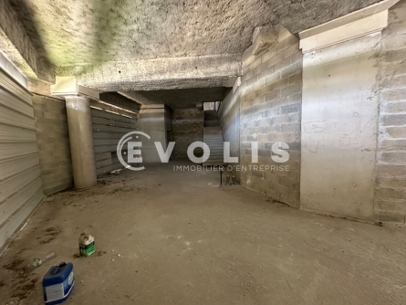 Photo 6 – location Entrepôts / activités	NOISY LE SEC (93130)