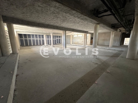 Photo 3 – location Entrepôts / activités	NOISY LE SEC (93130)