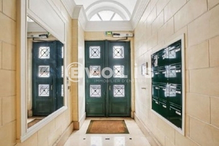 Photo 1 – location bureaux	PARIS (75009)
