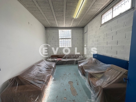 Photo 4 – location Entrepôts / activités	ROMAINVILLE (93230)