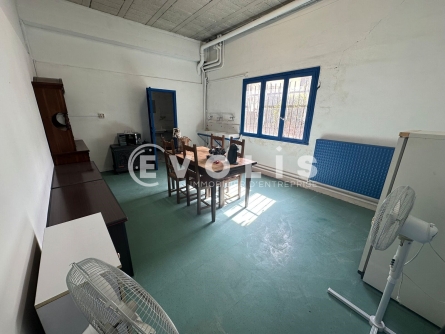 Photo 5 – location Entrepôts / activités	ROMAINVILLE (93230)