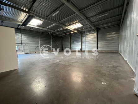 Photo 6 – location Entrepôts / activités	VOURLES (69390)