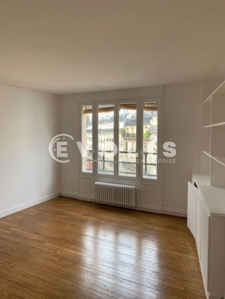 Photo 5 – location bureaux	PARIS (75010)