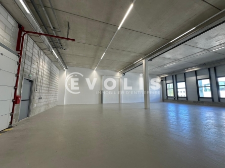 Photo 2 – location Entrepôts / activités	NANTERRE (92000)