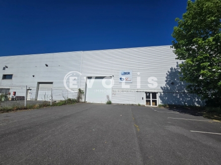 Photo 1 – location Entrepôts / activités	MORANGIS (91420)