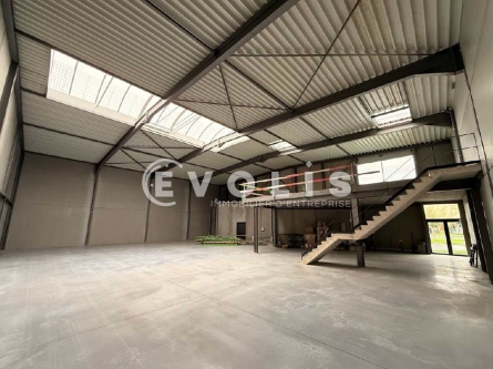 Photo 2 – location Entrepôts / activités	SECLIN (59113)