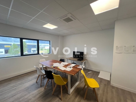 Photo 6 – location Entrepôts / activités	SERVON (77170)
