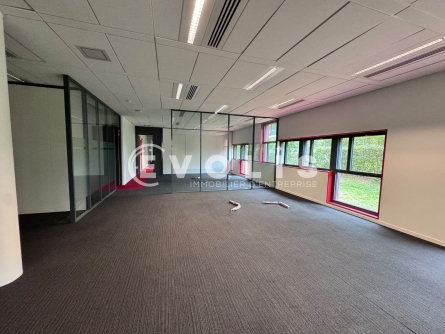 Photo 2 – vente bureaux	DARDILLY (69570)