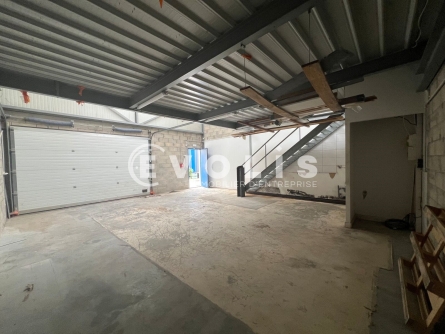 Photo 3 – location Entrepôts / activités	VILLENEUVE LE ROI (94290)