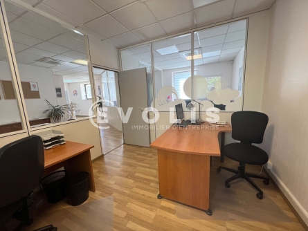 Photo 4 – vente bureaux	LES ULIS (91940)