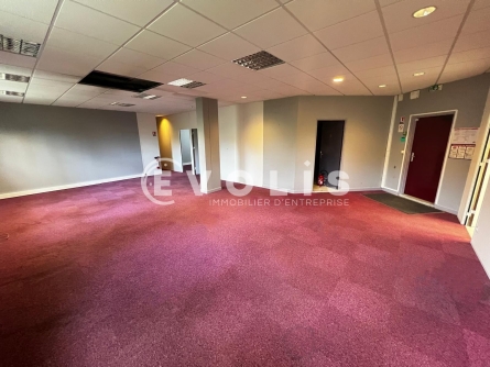 Photo 9 – location Entrepôts / activités	EPINAY SUR ORGE (91360)