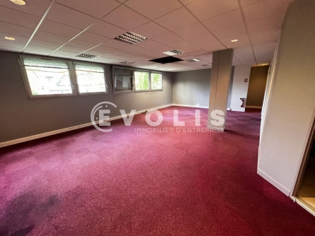 Photo 11 – location Entrepôts / activités	EPINAY SUR ORGE (91360)