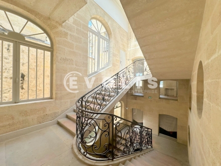Photo 1 – location bureaux	BORDEAUX (33300)