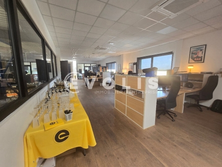 Photo 8 – location Entrepôts / activités	VILLEJUST (91140)