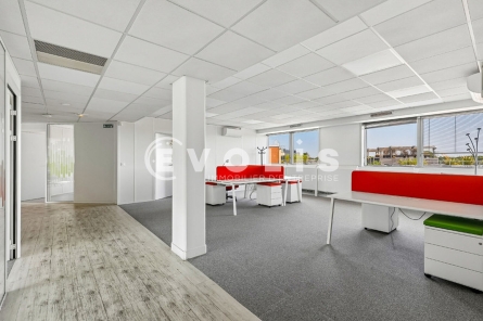 Photo 8 – location bureaux	SURESNES (92150)