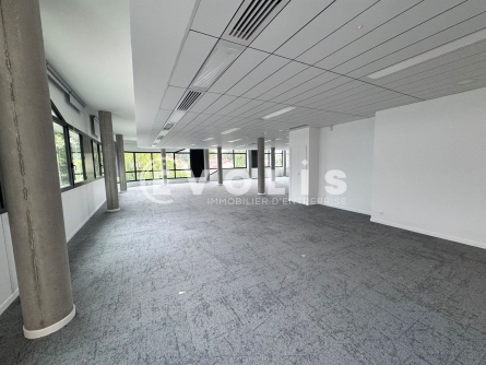 Photo 4 – location bureaux	CHAMPAGNE AU MONT D'OR (69410)
