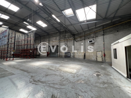 Photo 3 – vente Entrepôts / activités	OZOIR LA FERRIERE (77330)