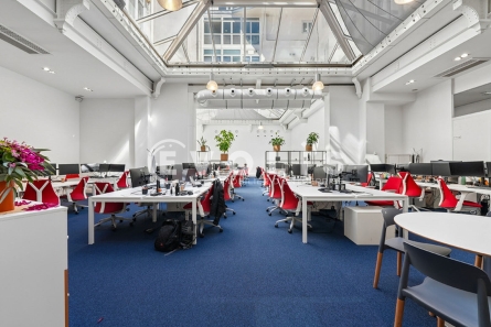 Photo 3 – location bureaux	PARIS (75008)