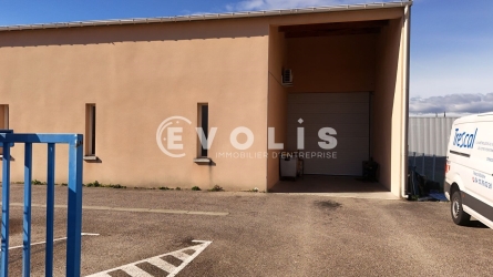 Photo 5 – location Entrepôts / activités	BOLLENE (84500)