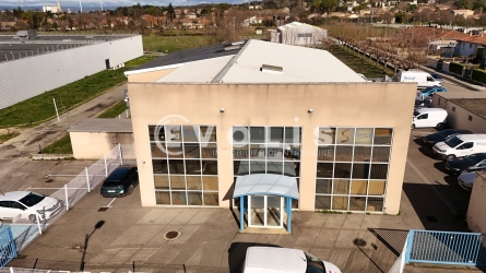 Photo 1 – location Entrepôts / activités	BOLLENE (84500)