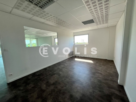 Photo 7 – location bureaux	ARTIGUES PRES BORDEAUX (33370)