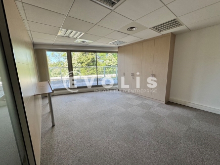 Photo 8 – location bureaux	ECULLY (69130)
