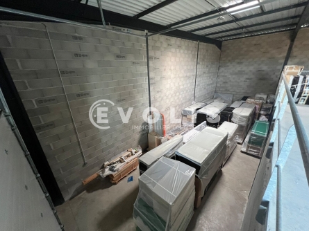 Photo 4 – location Entrepôts / activités	VILLETTE D'ANTHON (38280)