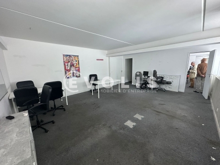 Photo 8 – location bureaux	LE KREMLIN BICETRE (94270)