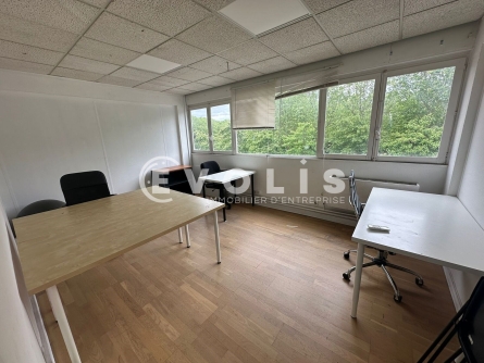 Photo 7 – location bureaux	LE KREMLIN BICETRE (94270)