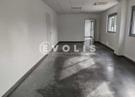 Photo 5 – location Entrepôts / activités	VOURLES (69390)