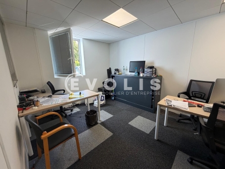 Photo 8 – location bureaux	FRESNES (94260)