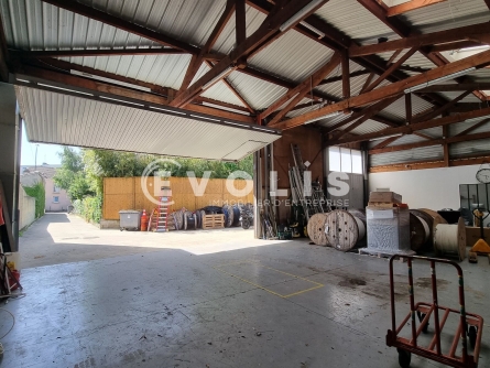 Photo 1 – location Entrepôts / activités	IVRY SUR SEINE (94200)