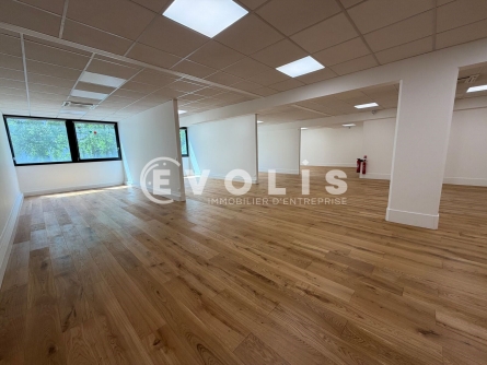 Photo 3 – location bureaux	IVRY SUR SEINE (94200)