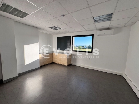 Photo 4 – location bureaux	RILLIEUX LA PAPE (69140)