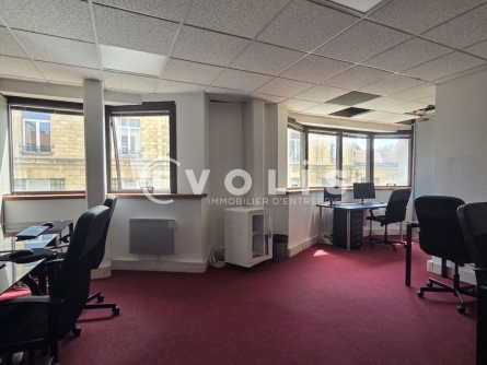 Photo 4 – location bureaux	LE KREMLIN BICETRE (94270)