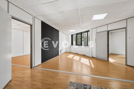 Photo 8 – vente bureaux	LE KREMLIN BICETRE (94270)