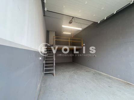 Photo 2 – location Entrepôts / activités	MARCOUSSIS (91460)