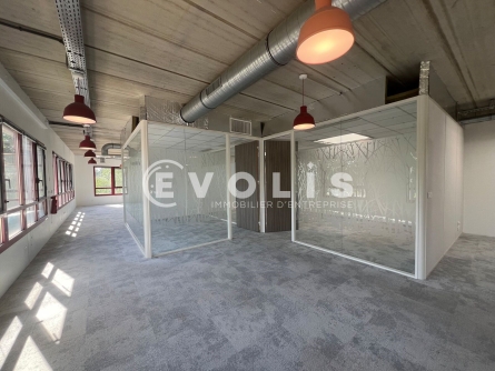 Photo 1 – vente bureaux	LES ULIS (91940)